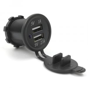 АДАПТЕР ПИТАНИЯ ВРЕЗНОЙ 5.0V 2.1A+1.0A USBx2 В АВТОМОБИЛЬНУЮ ПАНЕЛЬ IN:12-24V, установка D29мм